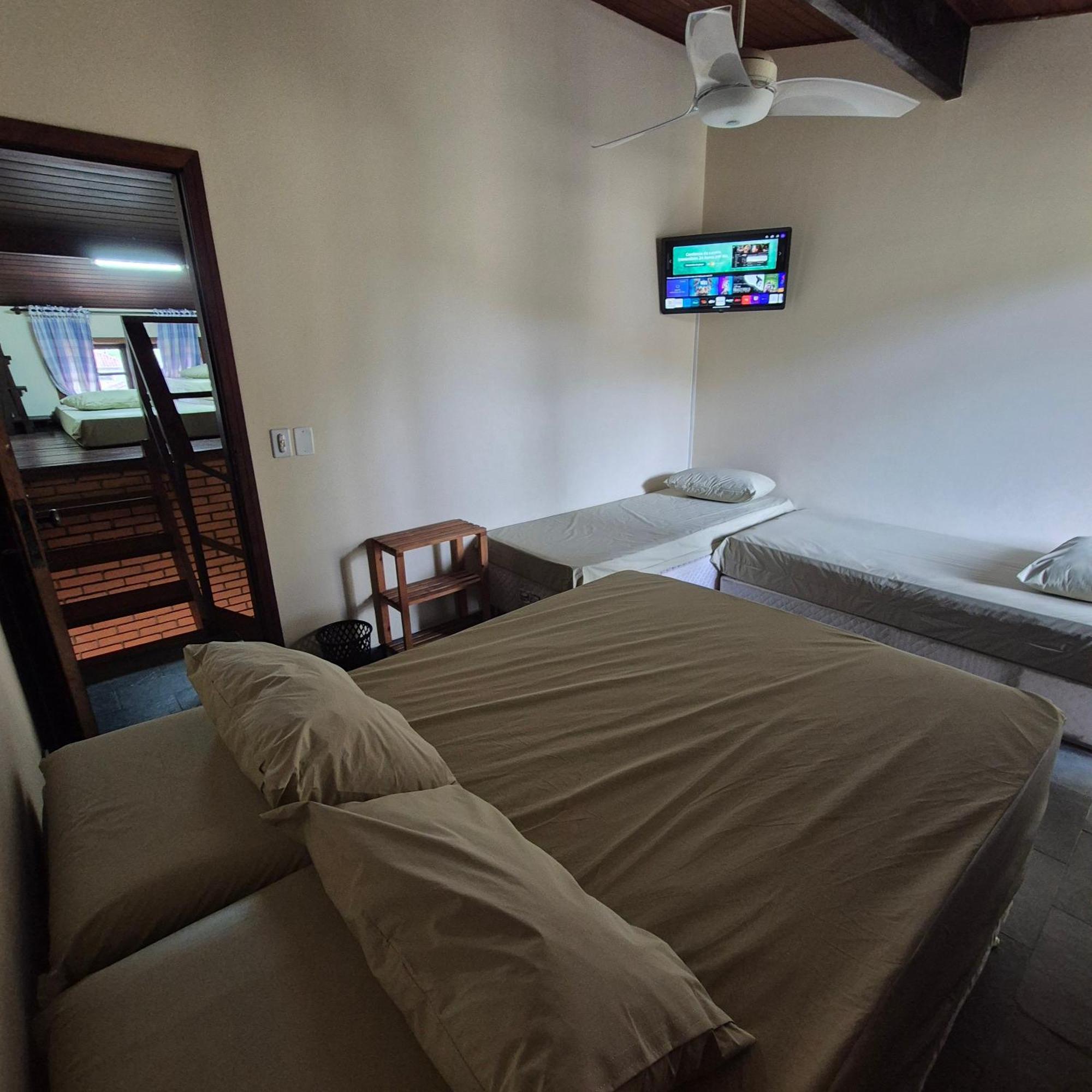 Casa 7 Em Ubatuba No Centro Condominio Com Piscina E Churrasqueira Εξωτερικό φωτογραφία