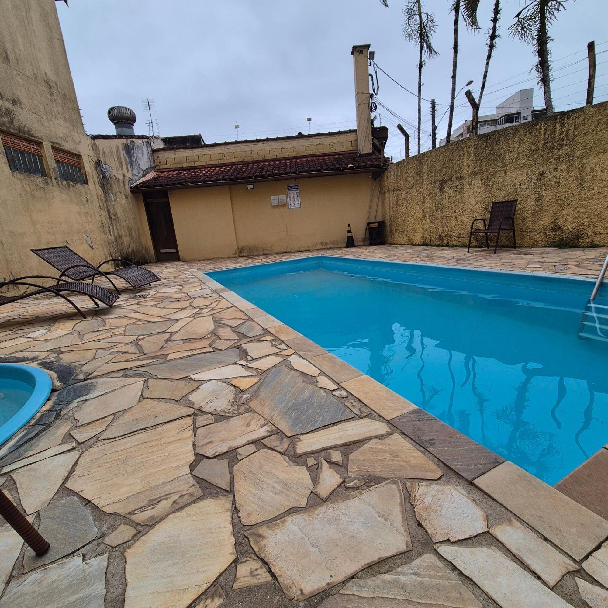 Casa 7 Em Ubatuba No Centro Condominio Com Piscina E Churrasqueira Εξωτερικό φωτογραφία